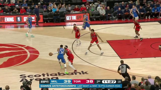 【2023年01月05日 雄鹿vs猛龙集锦】雄鹿闯入竹林！字母哥无视层层防守禁区自由行走