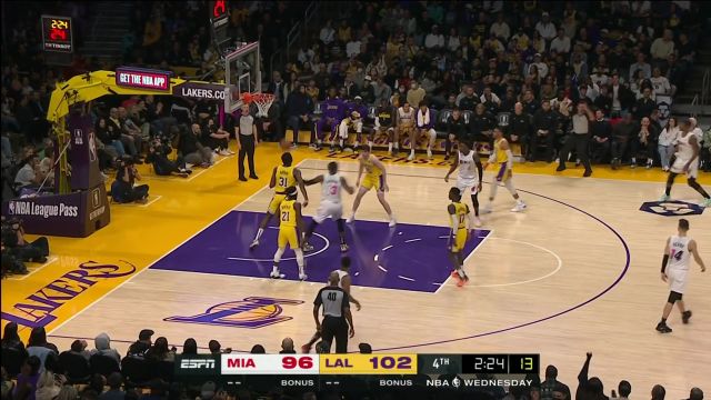 【2023年01月05日 热火vs湖人集锦】巴特勒关键三分绝不手软 威斯布鲁克连线布莱恩特双手暴扣