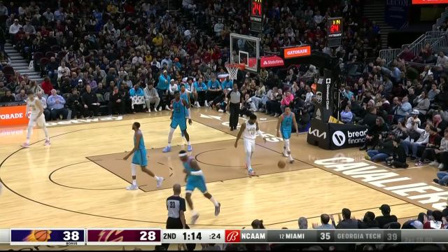 【2023年01月05日 太阳vs骑士集锦】小兄弟我来教你为人处世！米切尔无视防守突破上篮打板命中