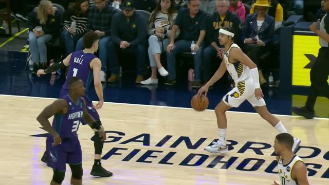 【2023年01月09日 黄蜂vs步行者集锦】你对力量一无所知 内姆布哈德挂着防守强行上篮2+1