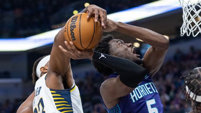 【2023年01月09日 黄蜂vs步行者集锦】黄蜂111-116步行者 特纳29+9步行者险胜黄蜂