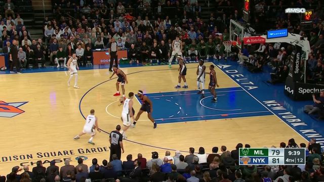 【2023年01月10日 雄鹿vs尼克斯集锦】你永远可以相信这个男人！英格尔斯关键三分完成逆转