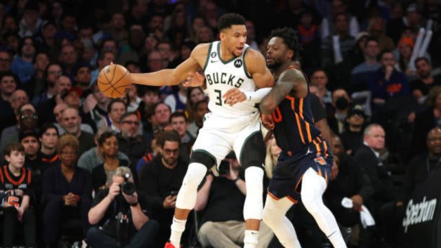 【2023年01月10日 雄鹿vs尼克斯集锦】雄鹿111-107尼克斯 雄鹿末节发力逆转尼克斯