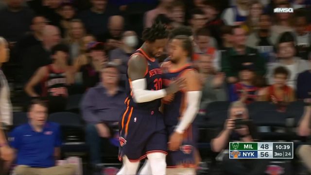 【2023年01月10日 雄鹿vs尼克斯集锦】配合默契十足 布伦森妙传兰德尔突破上篮