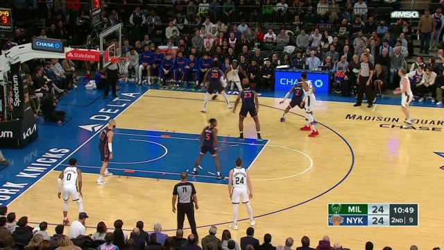 【2023年01月10日 雄鹿vs尼克斯集锦】出其不意攻其不备 博尚飞天遁地霸气补扣