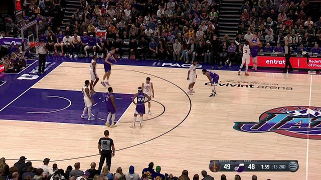 【2023年01月11日 骑士vs爵士集锦】克拉克森手腕轻点送出连线 马尔卡宁一步登天上演空接暴扣