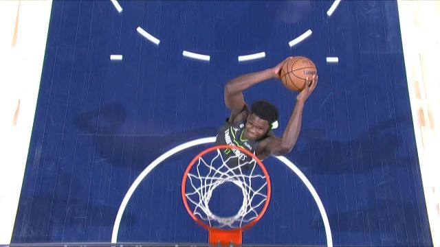 【2023年01月15日 骑士vs森林狼集锦】我预判了你的预判！麦克丹尼尔斯机警抢断长传助飞爱德华兹干拔暴扣