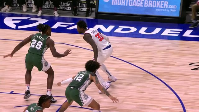 【2023年01月16日 尼克斯vs活塞集锦】关键时刻看球星！兰德尔攻防结合迎着防守潇洒中投命中