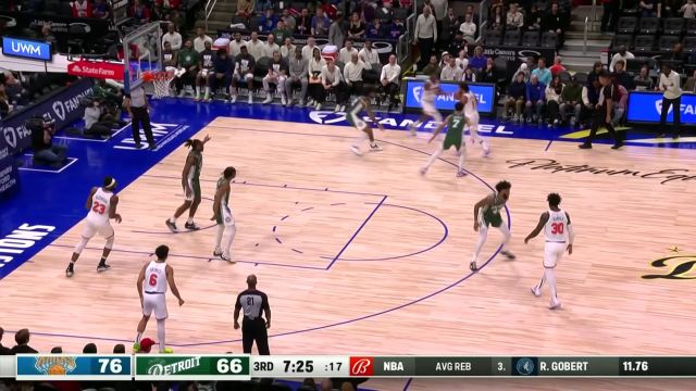 【2023年01月16日 尼克斯vs活塞集锦】抢断反击一条龙！海耶斯风骚抢断疾驰暴扣一条龙