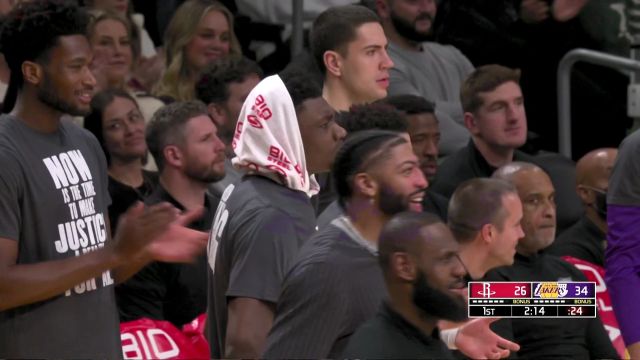 【2023年01月17日 火箭vs湖人集锦】泰特扎进包围圈惨吃大帽 纳恩腾云驾雾抡臂砸扣点燃全场