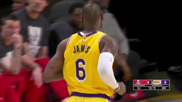【2023年01月17日 火箭vs湖人集锦】詹姆斯外线三分一击即中 猛挂五档顶飞年轻人强打命中