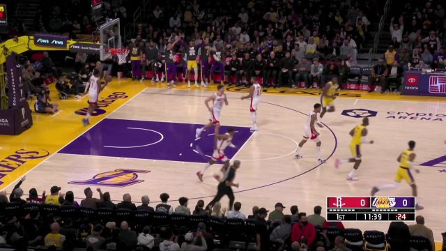 【2023年01月17日 火箭vs湖人集锦】把好手感续上！贝弗利火热三分率先发威