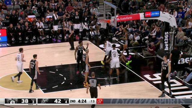 【2023年01月18日 篮网vs马刺集锦】今天我就是欧文！托马斯横冲直撞杀入禁区抬手打进还有加罚