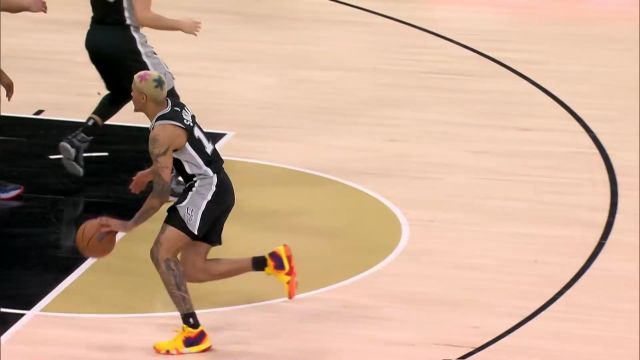 【2023年01月18日 篮网vs马刺集锦】心态不受影响！索汉无视防守强硬上篮打成2+1