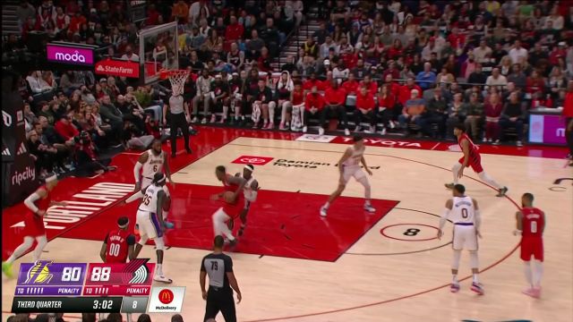 【2023年01月23日 湖人vs开拓者集锦】仍旧可以统治进攻端 詹姆斯连续顶开防守撕裂进禁区