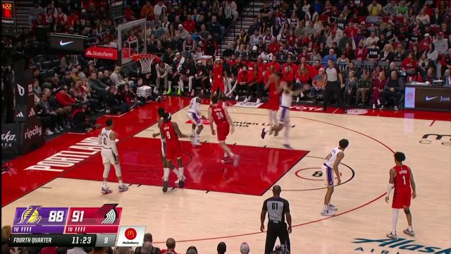 【2023年01月23日 湖人vs开拓者集锦】威少转身后仰中投得手 格兰特连线夏普飞身上篮还击