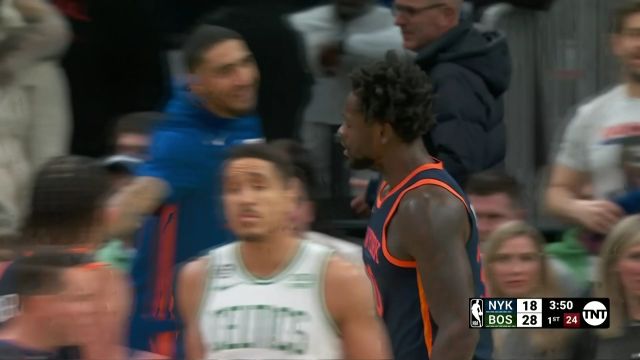 【2023年01月27日 尼克斯vs凯尔特人集锦】拉到外线加速突破 兰德尔篮下上篮打成2+1