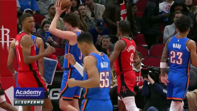 【2023年02月02日 雷霆vs火箭集锦】马丁快攻突破电光火石 威廉姆斯空切进场双臂暴扣