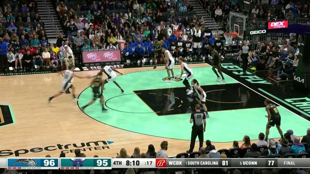 【2023年02月06日 魔术vs黄蜂集锦】配合默契十足 黄蜂三人连线威廉姆斯挂筐暴扣