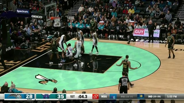 【2023年02月06日 魔术vs黄蜂集锦】准备开火锅店了 艾萨克安东尼接连送出封盖