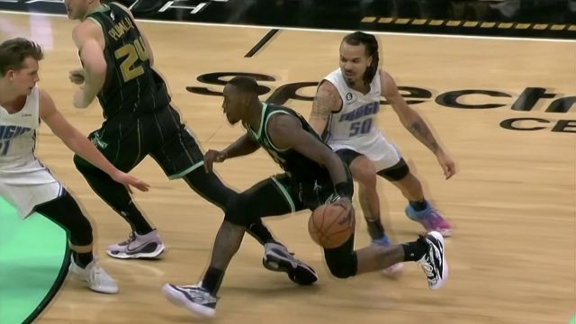 【2023年02月06日】魔术vs黄蜂第2节中文解说回放