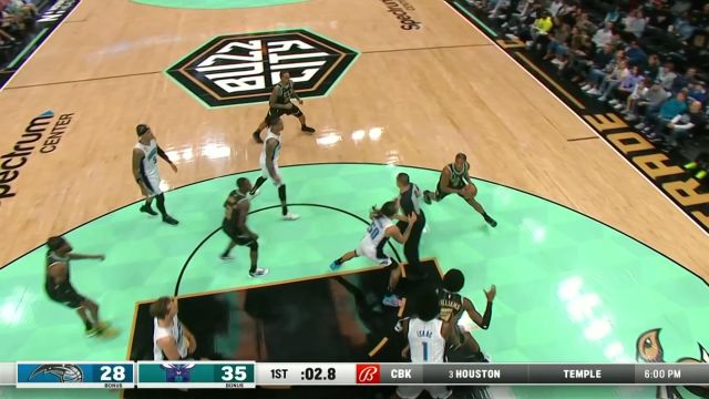 【2023年02月06日 魔术vs黄蜂集锦】压哨！史密斯极致后仰哨响球进