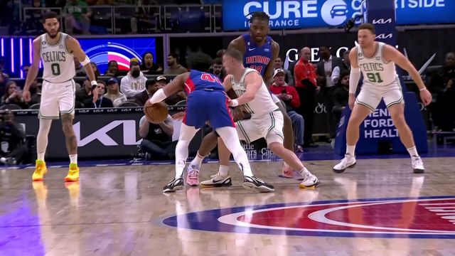 【2023年02月07日 凯尔特人vs活塞集锦】年轻人不讲武德 贝硬刚格里芬打进2+1