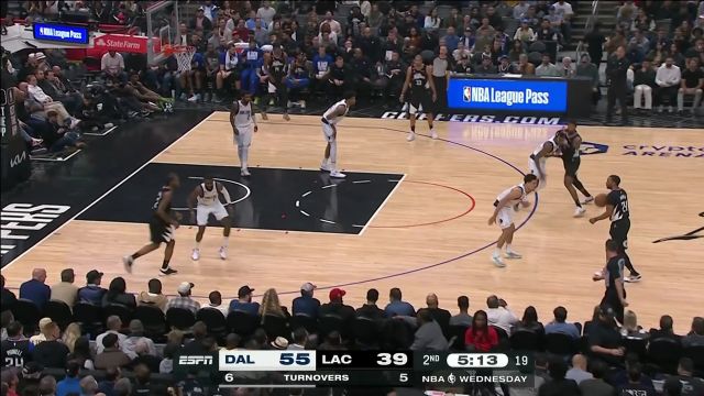 【2023年02月09日 独行侠vs快船集锦】看的东契奇起立鼓掌！约什-格林窒息抢断+底角三分制霸攻防