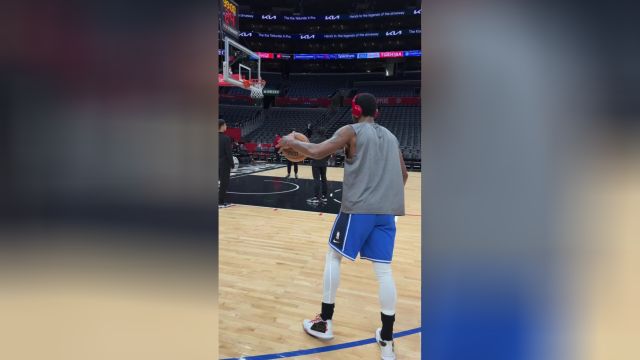 【2023年02月09日 独行侠vs快船集锦】欧文独行侠首秀倒计时！欧文赛前热身手感尚佳