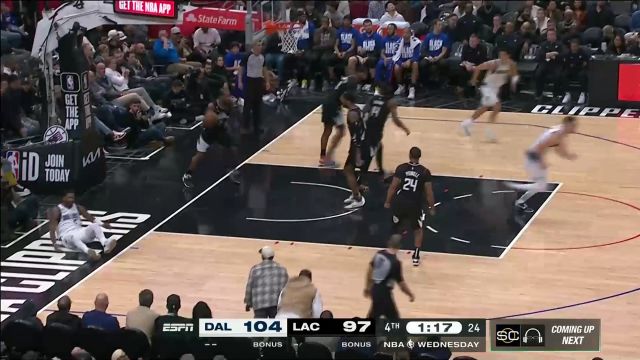 【2023年02月09日 独行侠vs快船集锦】时间紧迫刻不容缓！欧文疾驰单挑双雄鲍威尔单手劈扣生吃禁区