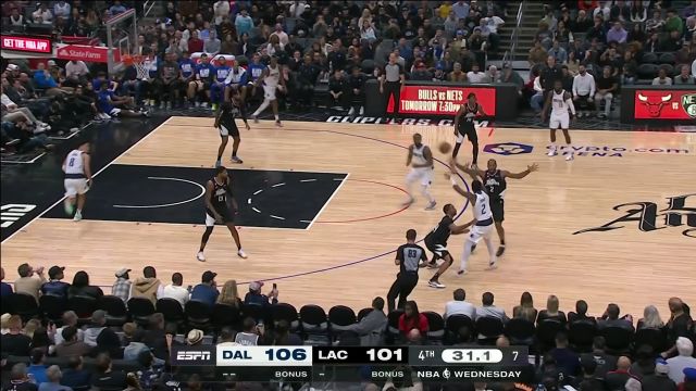 【2023年02月09日 独行侠vs快船集锦】一招鲜吃遍天！哈达威窒息三分杀死比赛