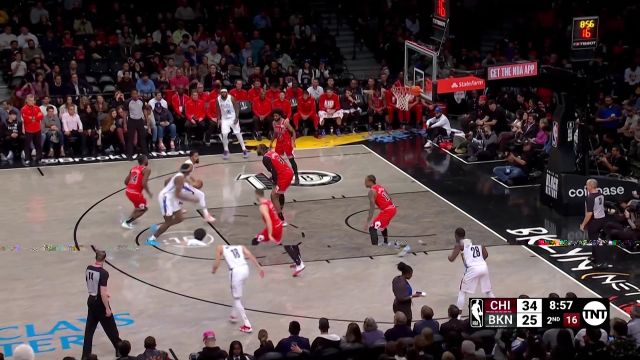 【2023年02月10日 公牛vs篮网集锦】防守端密不透风！德罗赞背后大帽扇飞芬尼-史密斯