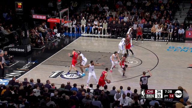 【2023年02月10日 公牛vs篮网集锦】防守怎么样与我无关 德罗赞干拔中投稳稳命中