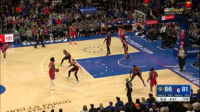 【2023年02月11日 尼克斯vs76人集锦】狂风骤雨般的进攻 费城3分钟轰出13-0进攻高潮一举反超比分