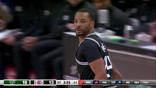 【2023年02月11日 雄鹿vs快船集锦】追平比分！鲍威尔命中三分还助飞曼恩滑翔扣篮