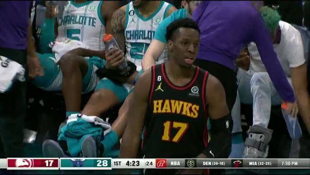 【2023年02月14日】NBA常规赛：老鹰vs黄蜂第1节 英文解说回放