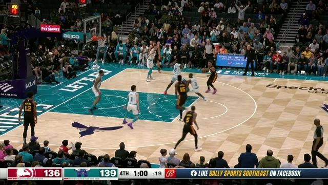 【2023年02月14日 老鹰vs黄蜂集锦】一攻一防锁胜局 马克威廉姆斯遮天大帽后接欧洲步反击