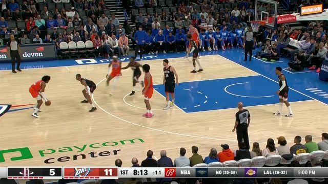 【2023年02月16日 火箭vs雷霆集锦】大步流星冲入禁区 杰威冲击禁区上篮单臂劈扣