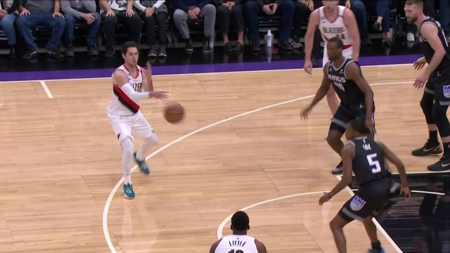 【2023年02月24日 开拓者vs国王集锦】如入无人之境！利特尔见缝插针突破上篮造杀伤