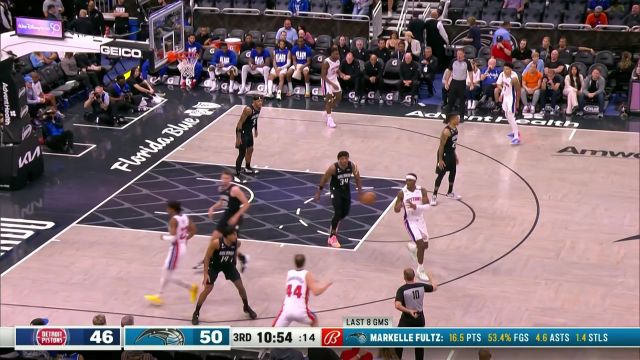 【2023年02月24日 活塞vs魔术集锦】富尔茨接球三分稳稳命中 斯图尔特迅速回应