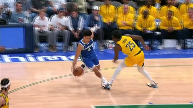 【2023年03月01日 步行者vs独行侠集锦】反击快攻单骑闯关 约什格林气势如虹上演快攻暴扣