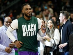 雄鹿vs篮网全场录像回放-NBA常规赛 2023年03月01日