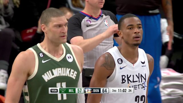 【2023年03月01日 雄鹿vs篮网集锦】不气盛叫年轻人吗！克拉克斯顿空接隔扣大洛后挑衅吃T