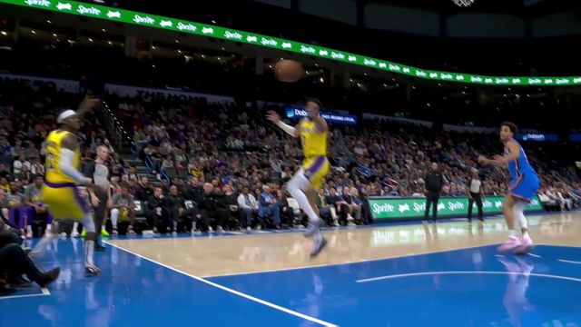 【2023年03月02日 湖人vs雷霆集锦】范德比尔特救球失误 威金斯顺势发难挑篮命中