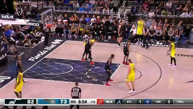 【2023年03月10日】爵士vs魔术第3节中文解说回放