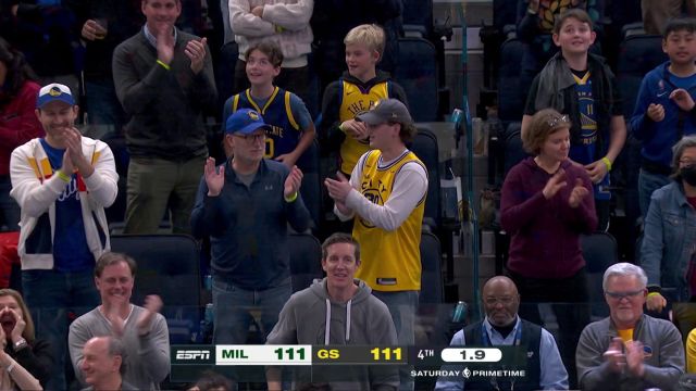 【2023年03月12日 雄鹿vs勇士集锦】绝命防守！库里杀人诛心封盖霍乐迪