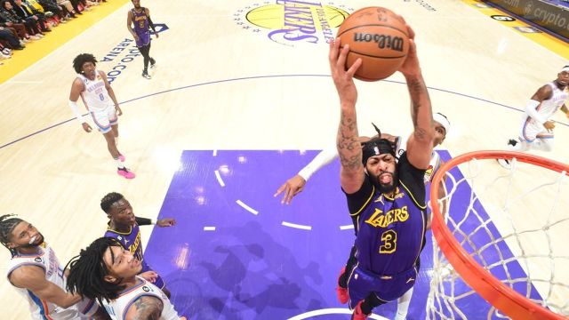 【2023年03月25日 雷霆vs湖人集锦】NBA·湖人胜雷霆升至西部第八