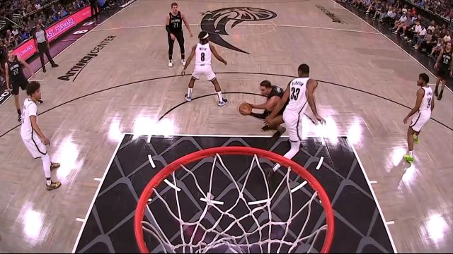 【2023年03月27日 篮网vs魔术集锦】这才叫脚步的魅力！萨格斯上下步晃开克拉克斯顿挑篮得手