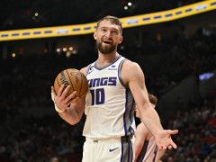 开拓者正式无缘季后赛！国王4人20+大胜巩固西部第三 小萨福克斯准三双