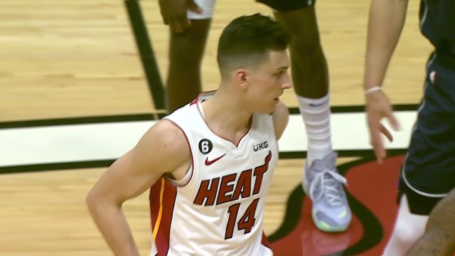 【2023年04月02日】独行侠vs热火第1节中文解说回放